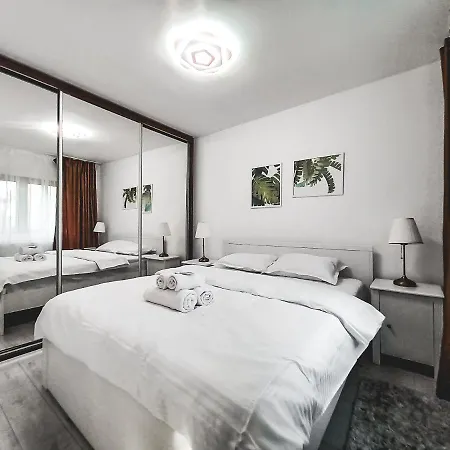 Ultimate Escape Floreasca Apt With Self Check In Bucharest